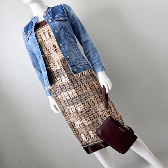 Nine West New Brown/Red Clutch Wristlet With Shiny Gold Hardware - Picture 16 of 16